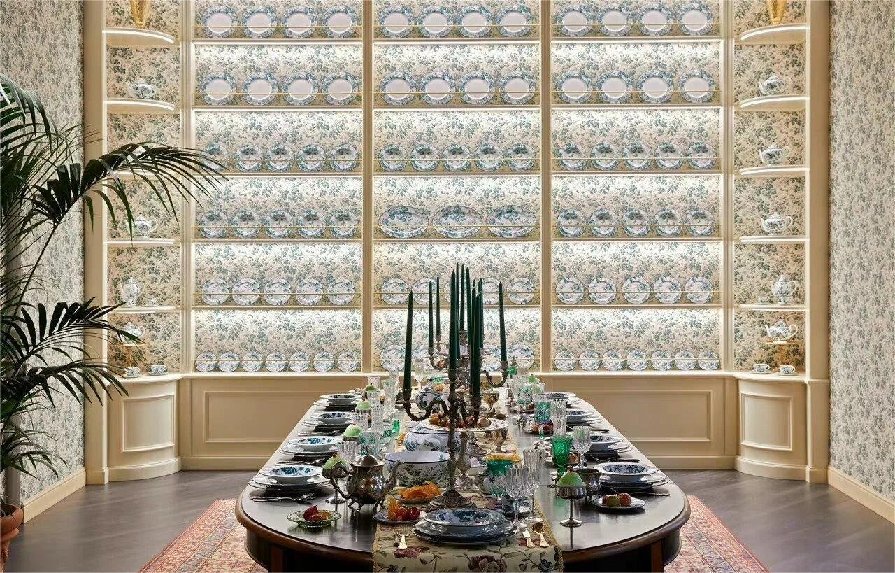 Custom furniture by NEXTOP in a Dior brand store interior